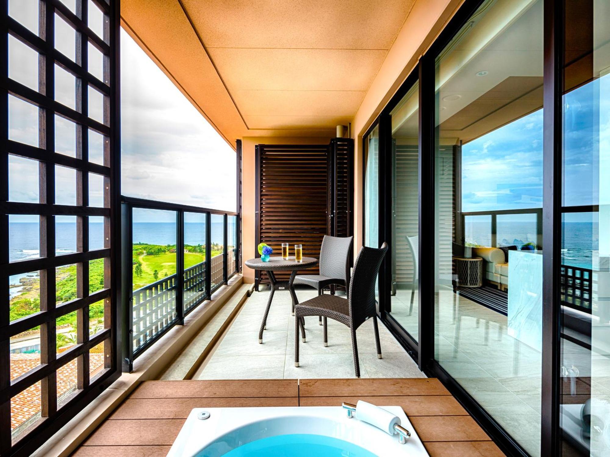 Hotel Shigira Mirage Miyakojima  Exterior photo