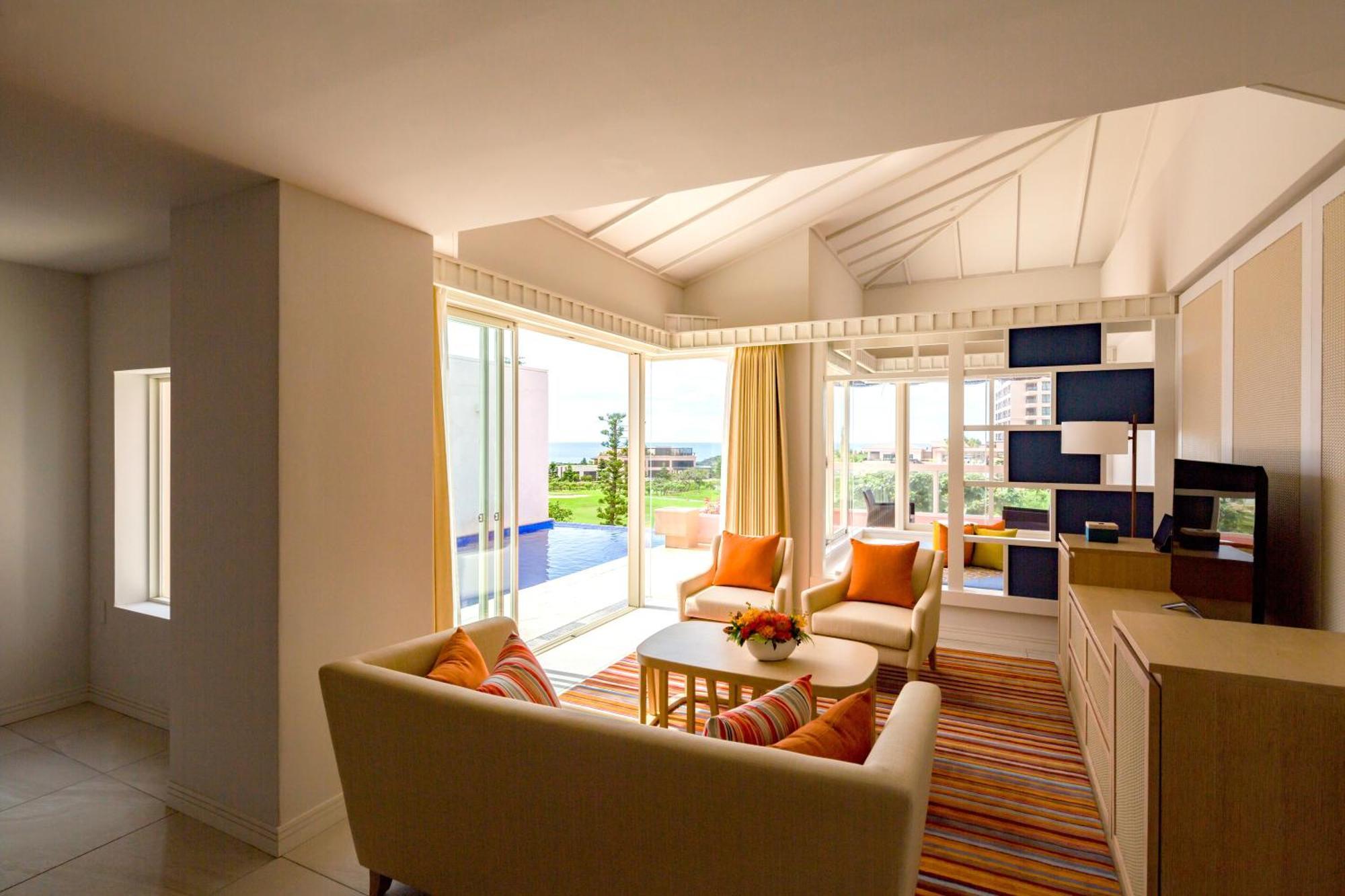 Hotel Shigira Mirage Miyakojima  Exterior photo